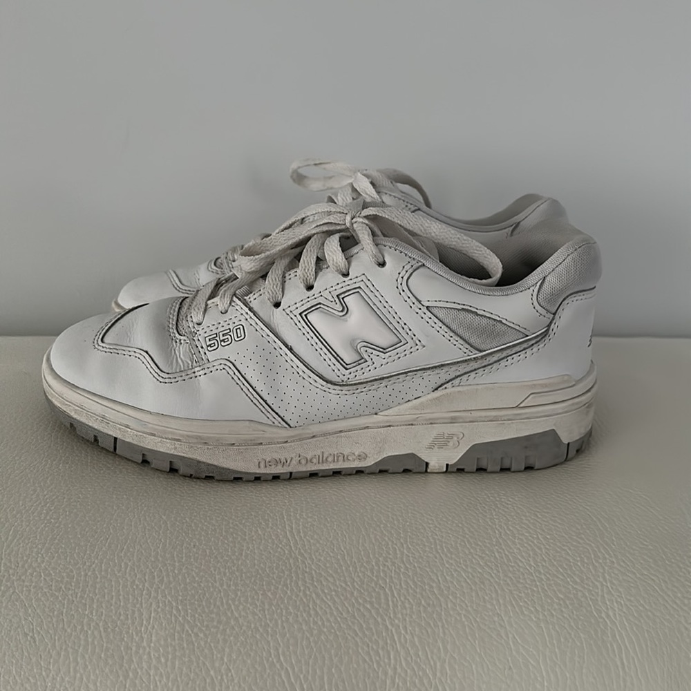 New balance white 550’s
